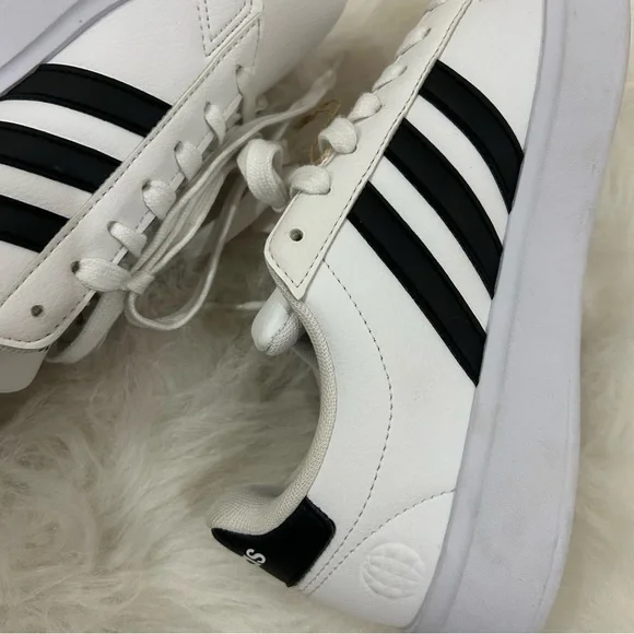 adidas Cloudfoam Comfort Sneakers – Women’s 7.5 - Picture 4 of 10